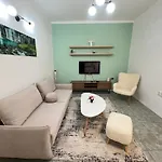 Apartment Florence Family 2bdr - Min From Serdika W Wifi