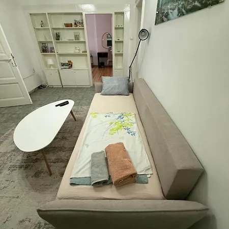 Florence Family 2bdr - Min From Serdika W Wifi Apartment *