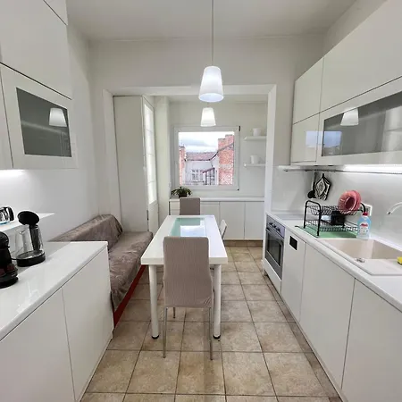 Florence Family 2bdr - Min From Serdika W Wifi شقة