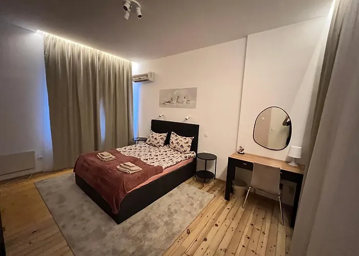 Florence Family 2bdr - Min From Serdika W Wifi Apartment Sofia